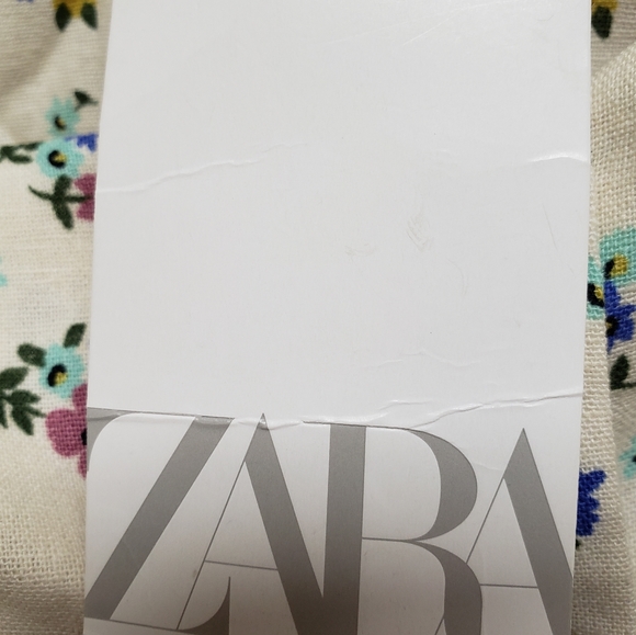 BRAND NEW ZARA TOP - Picture 3 of 3